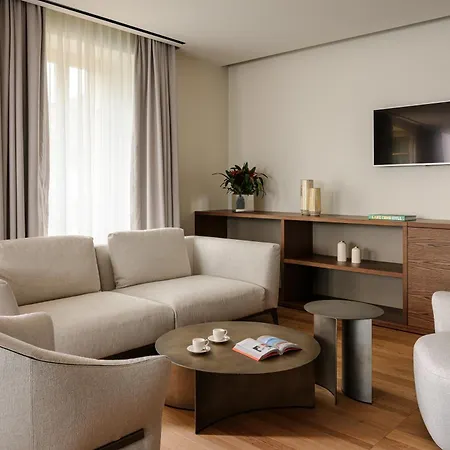ホテル Grand Victoria Concept & Spa, By R Collection メナッジョ
