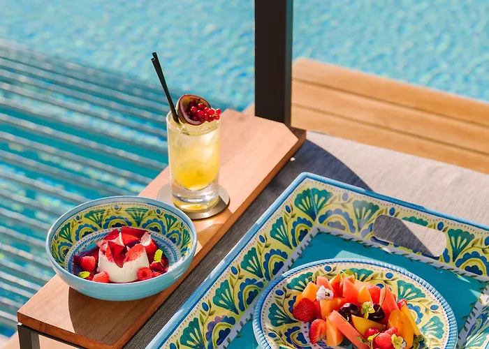 Grand Victoria Concept & Spa, By R Collection 5* ميناجيو